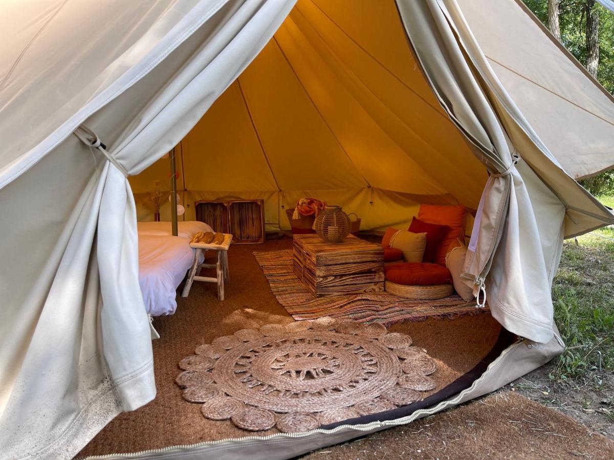 Camping Les Portes De Sancerre Saint-Satur Bagian luar foto