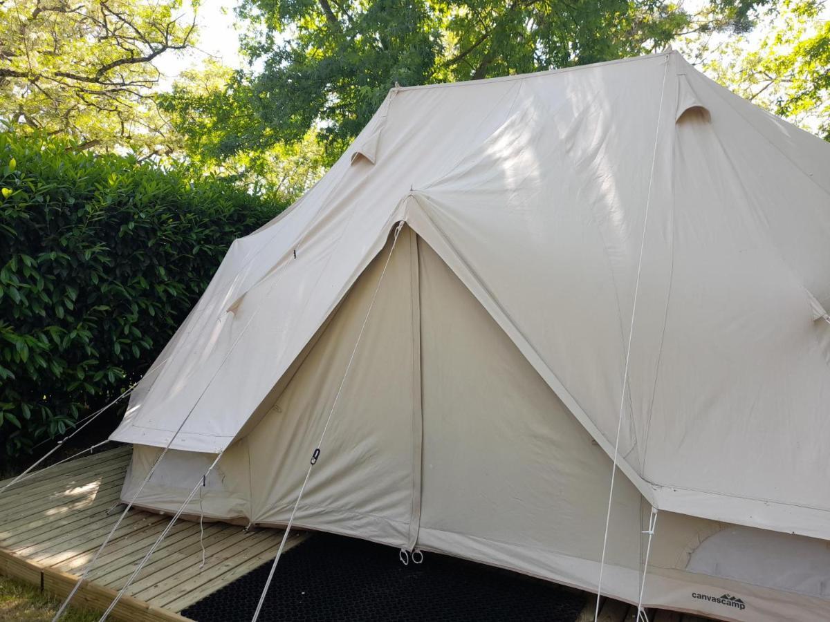 Camping Les Portes De Sancerre Saint-Satur Bagian luar foto